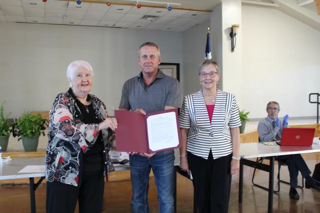 Marble Falls Mayor John Packer read a proclamation Sept. 15 recognizing the 400th anniversary of the Mayflower voyage, 1620- 2020. Pictured with Packer are local Mayflower Society member, Janey Rives and Janet Daniel, who are descendants of the pilgrims. On Nov. 11, 1620, the Mayflower anchored at what is now Provincetown Harbor, Cape Cod. They signed the famous Mayflower Compact, which was a precursor for modern day governance rejecting the British monarchy. Connie Swinney/The Highlander