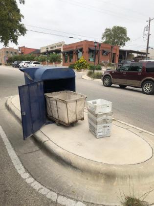 Motorists stopped to take images of an unattended USPS collection box Sept. 11 on Second Street just west of Avenue H and shared concerns on social media about security of the mail-in election process. Contributed