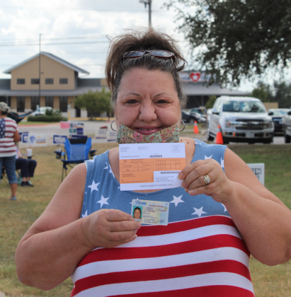 Burnet County resident Kellie Goad cast her ballot early this week at the Marble Falls courthouse annex. Connie Swinney/The Highlander