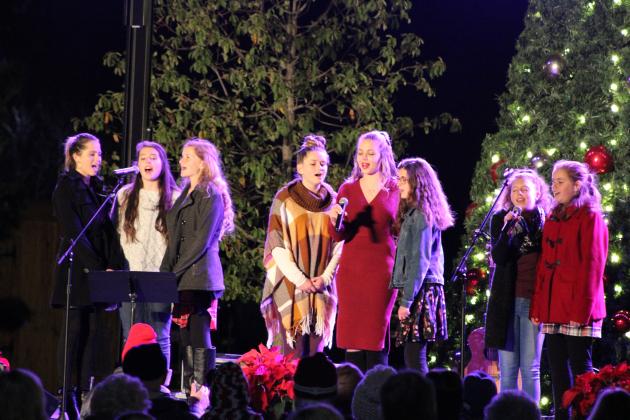 Prior to Chandler’s Christmas message, several performers took the stage to sing Christmas carols. The service ended with the singing of “Silent Night” by candlelight.