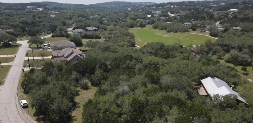 In 2006, a group of Paleface Ranch subdivision residents petitioned the MFISD and LTISD school boards to have the subdivision deannexed from the former and annexed into the latter, citing a closer proximity to LTISD schools as well as that most of the students’ parents worked in the Austin area. Contributed
