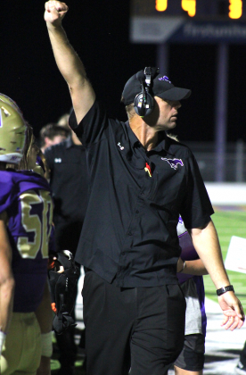 The Marble Falls High School football team had their undefeated record spoiled by the Victors from the Nike Dallas Football Club on Friday in a 23-22 loss.  Mustangs Head Coach Brian Herman praised the Victors’ skill after the game.