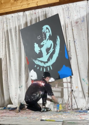 The entertainment by Paint Jam during Texas Governor Greg Abbott's visit to Burnet County's first Lincoln-Reagan Dinner included a highly charged and creative art demonstration which produced patriotic images to be auctioned off.