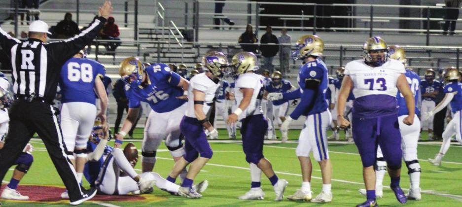Above: The Mustangs’ defense allowed only 10 points in Friday night’s game, including several key stops on third and fourth downs.