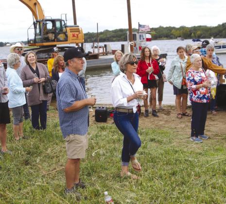 A good crowd congregated on Sand Island Oct. 11 to observe the fifth anniversary of the 2018 flood. See more photos on Page 3. Martelle Luedecke/ Luedecke Photography