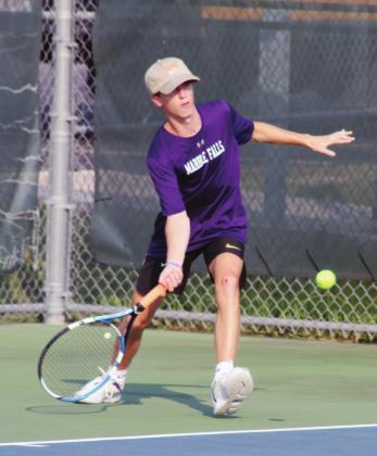 Brody Knight (pictured) and teammate Tyler Schumacher couldn’t quite pull together a win in the top boys double matchup on Friday against Killeen. The boys lost 8-10 in the third set tiebreaker. Nathan Hendrix/The Highlander