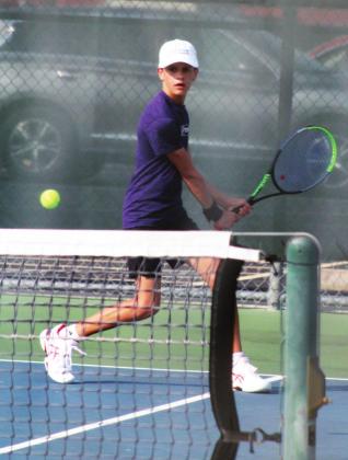Hayden Gasaway (pictured) and Mackenzie Farmer won their mixed doubles match against Killeen on Friday. Nathan Hendrix/The Highlander