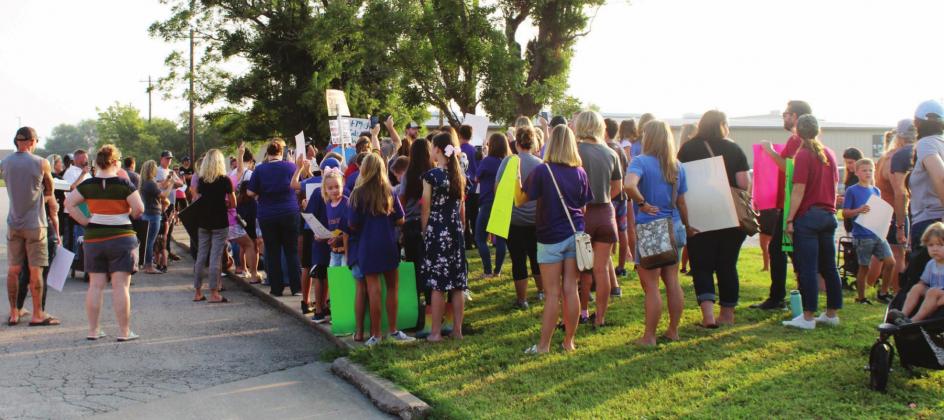 Approximately 80 people attended the planned protest at the MFISD administration building on Wednesday, Sept. 1. The protest coincided with the proposed effective date of the mask mandate approved by the MFISD Board of Trustees by a split vote of 4-3. Connie Swinney/The Highlander